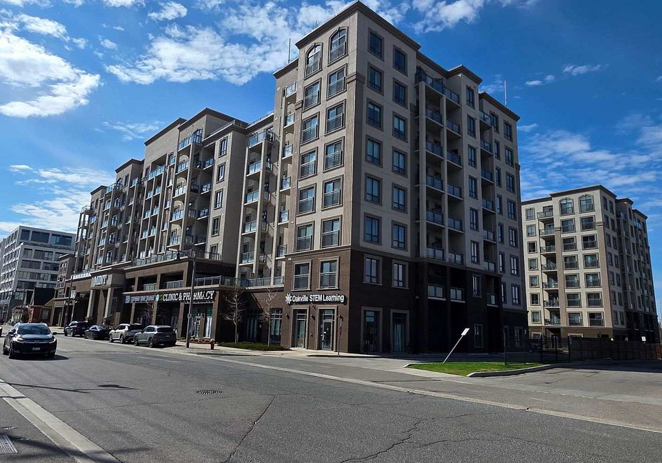 2486-old-bronte-road-oakville-ontario-w13557178