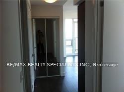 2212-lakeshore-boulevard-w-toronto-etobicoke-ontario-w13557196
