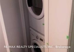 2212-lakeshore-boulevard-w-toronto-etobicoke-ontario-w13557196