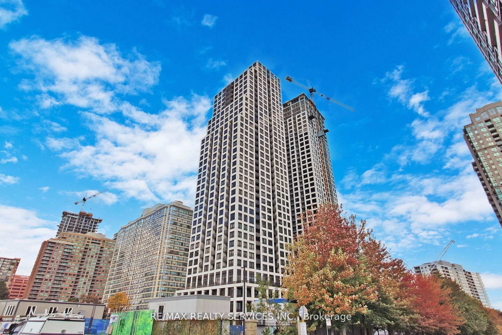 36-elm-drive-w-mississauga-ontario-w13557228