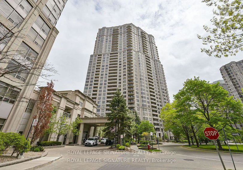25-kingsbridge-garden-circle-mississauga-ontario-w13557372