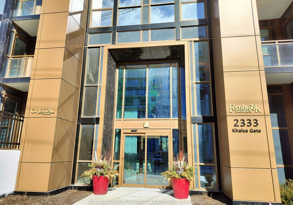 2333-khalsa-gate-oakville-ontario-w13557508