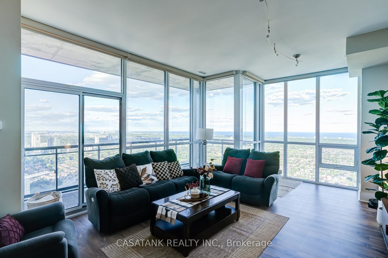 3975-grand-park-drive-mississauga-ontario-w13557754