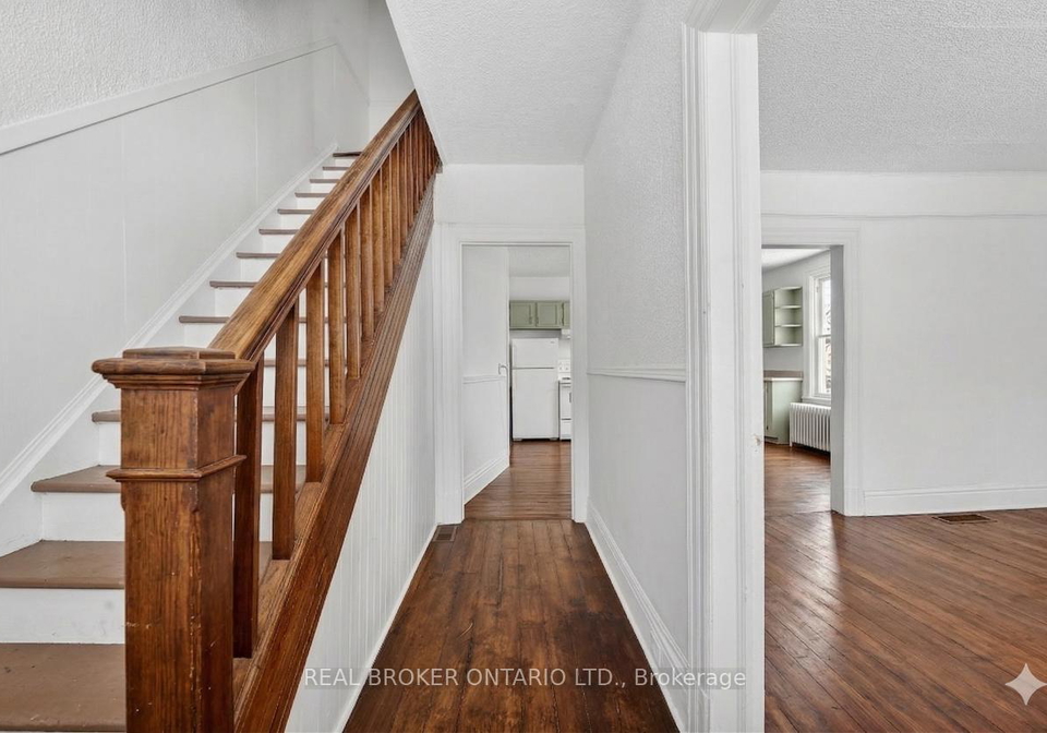 53-55-wellington-street-halton-hills-ontario-w13557822
