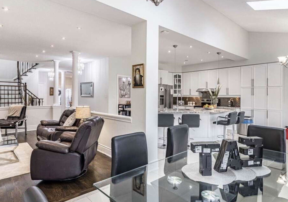 3562-aquinas-avenue-mississauga-ontario-w13558216
