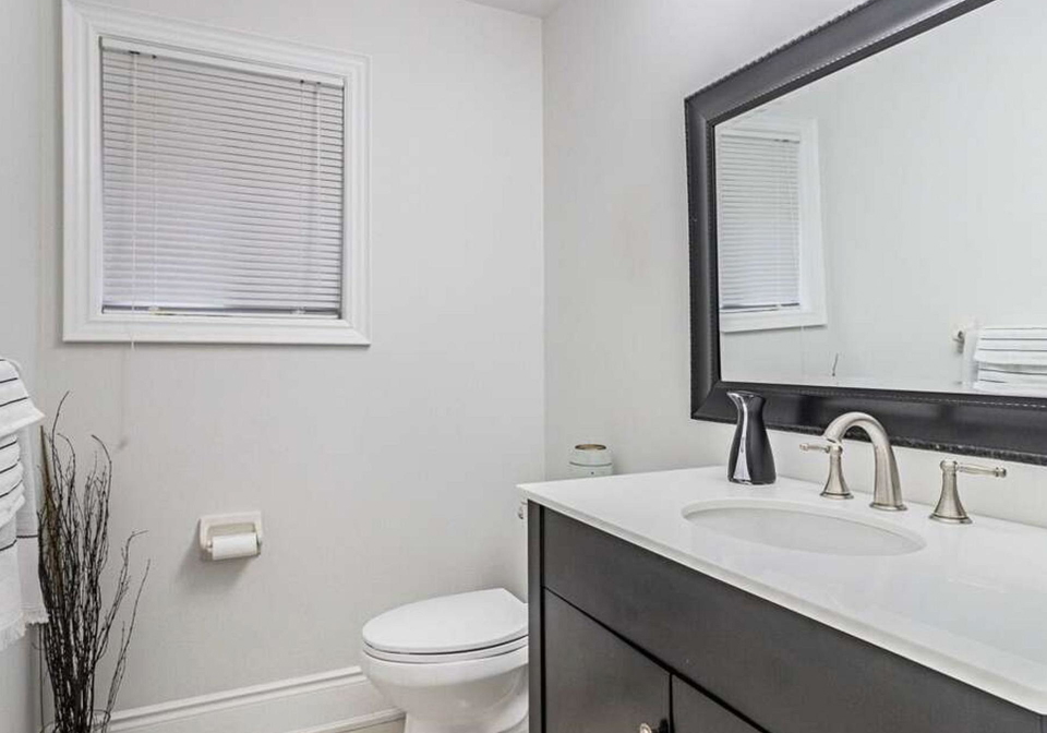 3562-aquinas-avenue-mississauga-ontario-w13558216