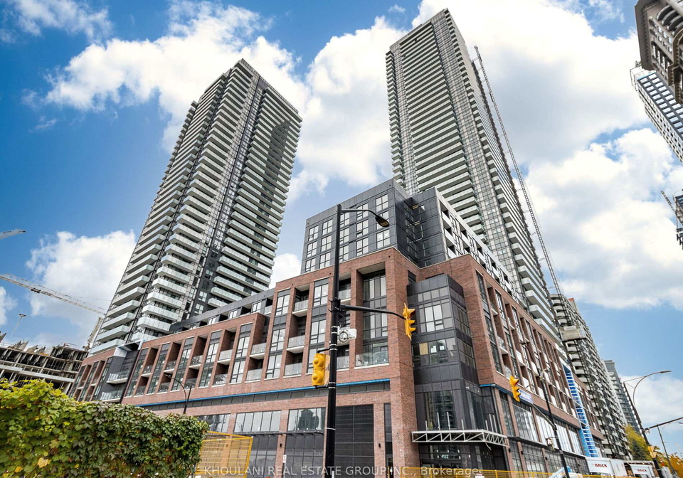 4130-parkside-village-drive-mississauga-ontario-w13558456