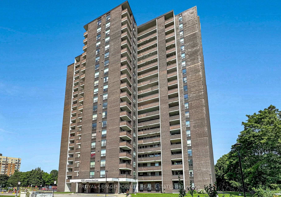 1535-lakeshore-road-e-mississauga-ontario-w13558478