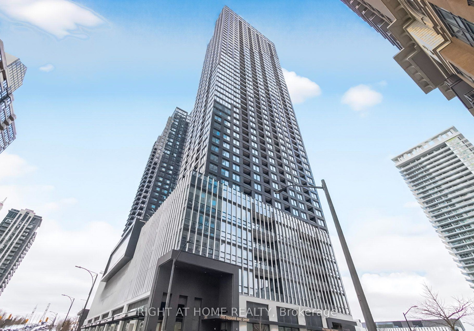 395-square-one-drive-mississauga-ontario-w13559004