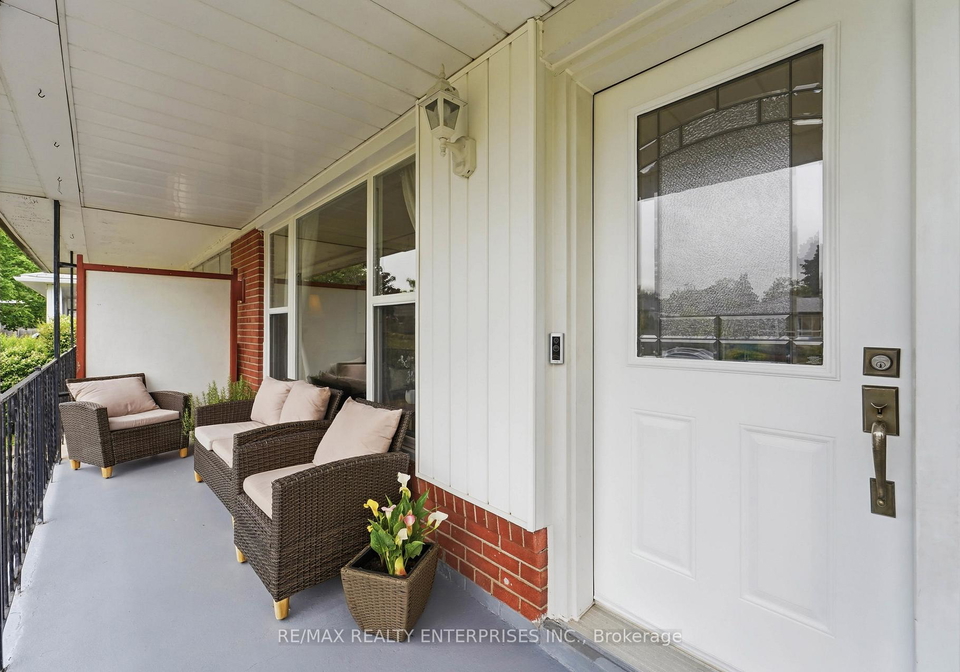 2589-lundigan-drive-mississauga-ontario-w13559086