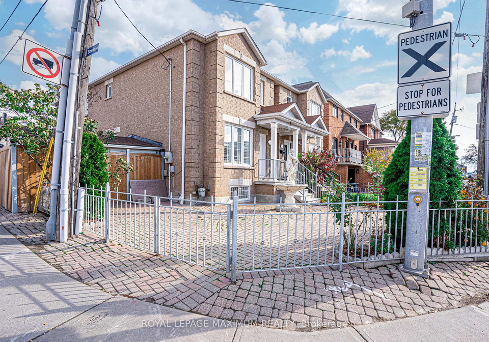641-caledonia-road-toronto-north-york-ontario-w13559108