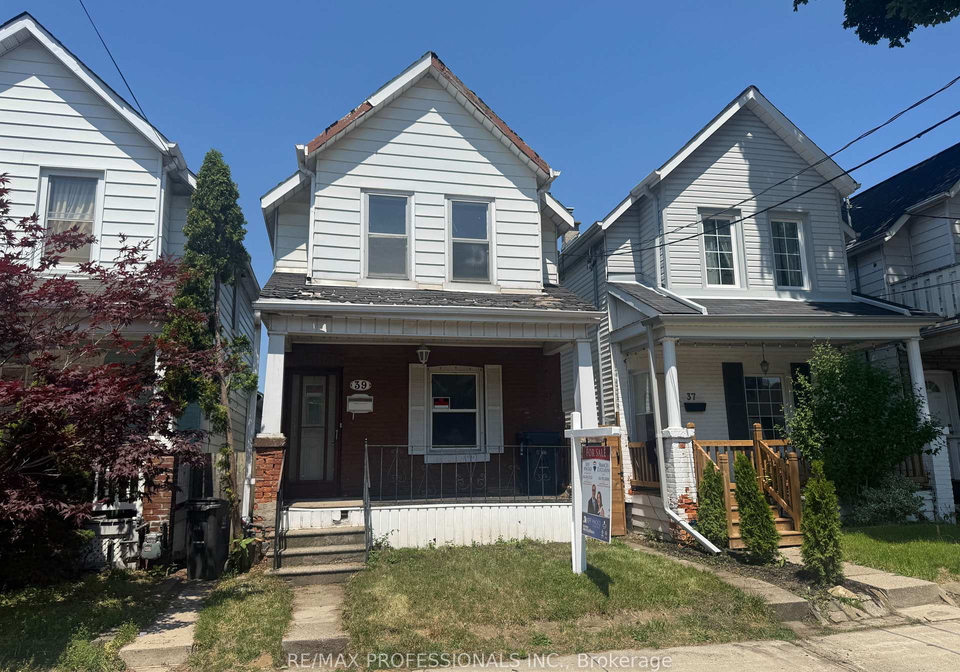39-holley-avenue-toronto-north-york-ontario-w13559198