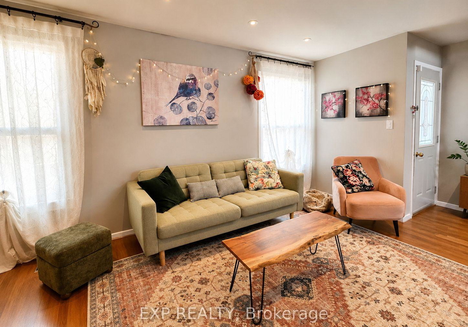 12-permfield-path-toronto-etobicoke-ontario-w13559330