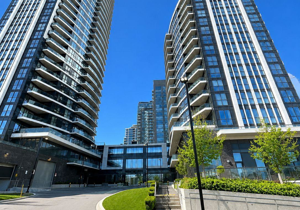 65-watergarden-drive-mississauga-ontario-w13559494