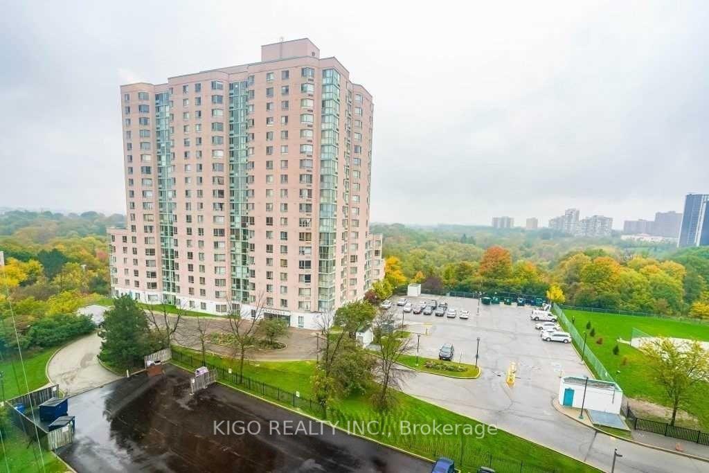 21-markbrook-lane-toronto-etobicoke-ontario-w13559618