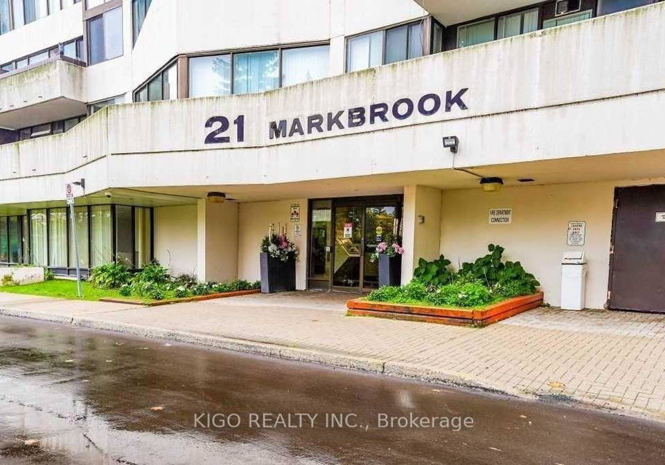 21-markbrook-lane-toronto-etobicoke-ontario-w13559618