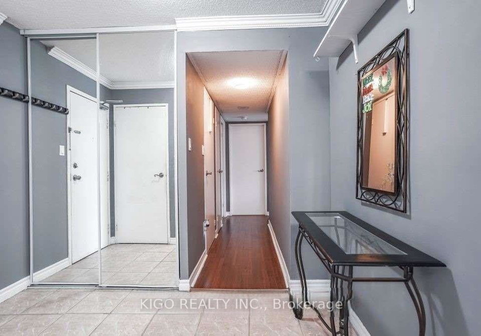21-markbrook-lane-toronto-etobicoke-ontario-w13559618