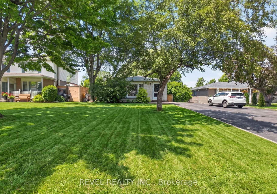 9-deloraine-drive-brampton-ontario-w13560004