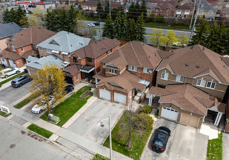 96-olympia-crescent-brampton-ontario-w13560250