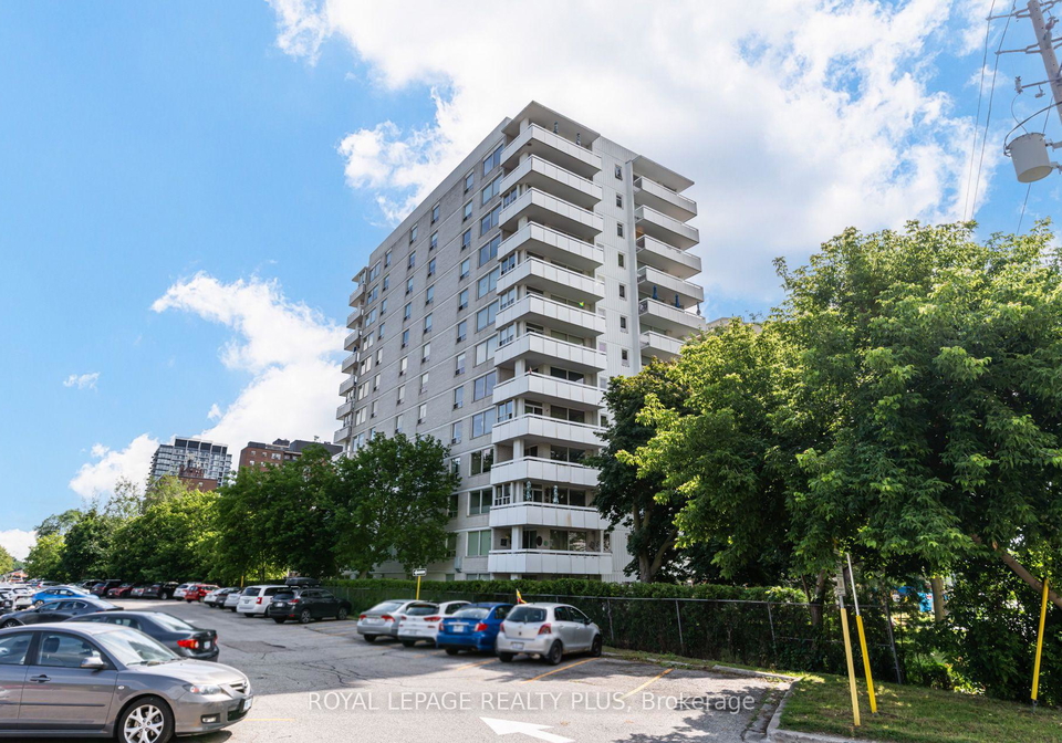39-stavebank-road-n-mississauga-ontario-w13560284