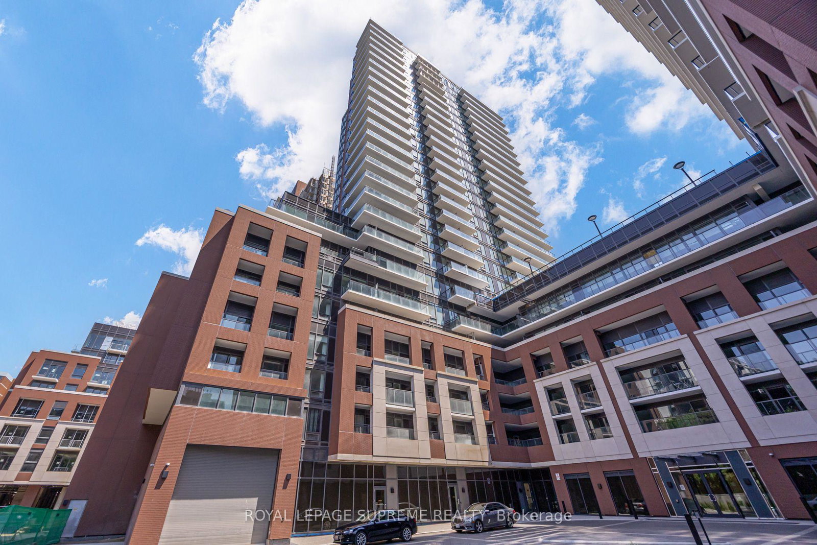 4010-eglinton-avenue-w-toronto-etobicoke-ontario-w13560382