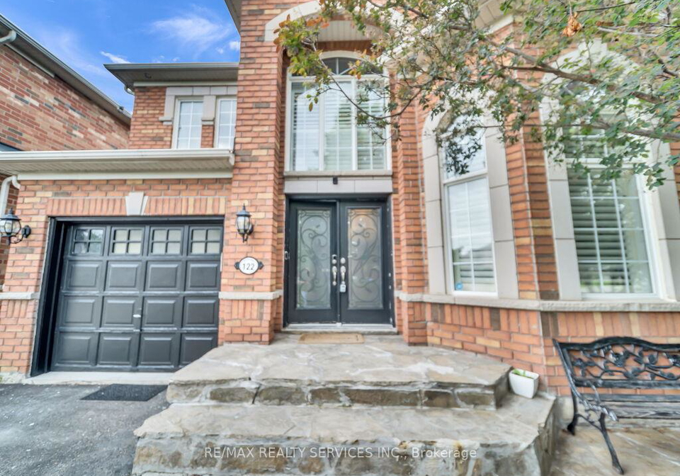 122-dells-crescent-brampton-ontario-w13560510