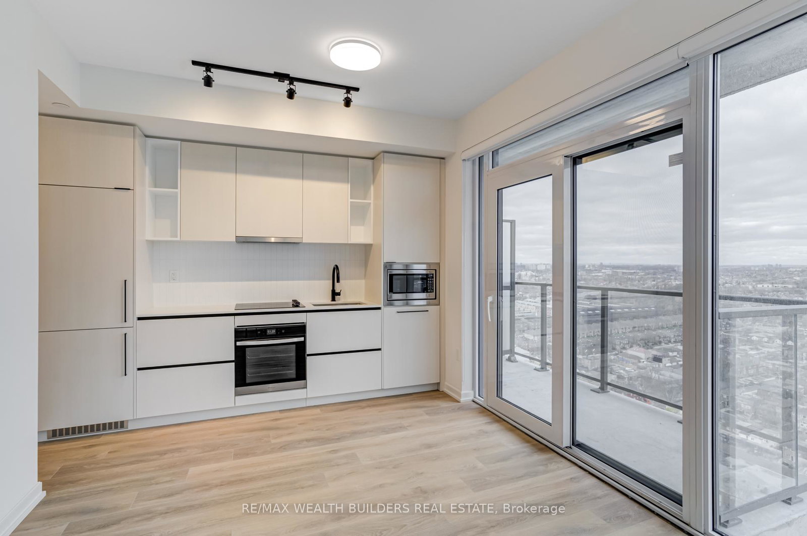 1285-dupont-street-toronto-toronto-ontario-w13560512