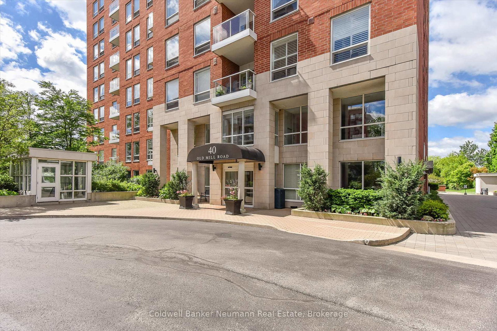 40-old-mill-road-oakville-ontario-w13560540