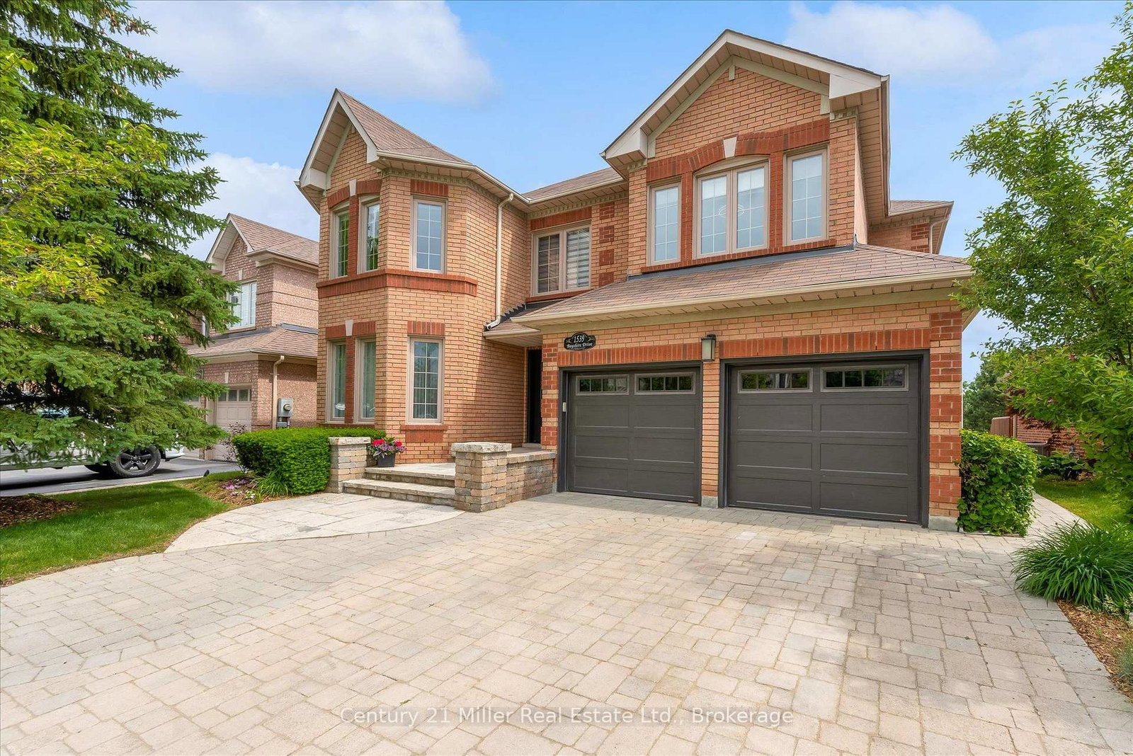 1539-bayshire-drive-oakville-ontario-w13560744