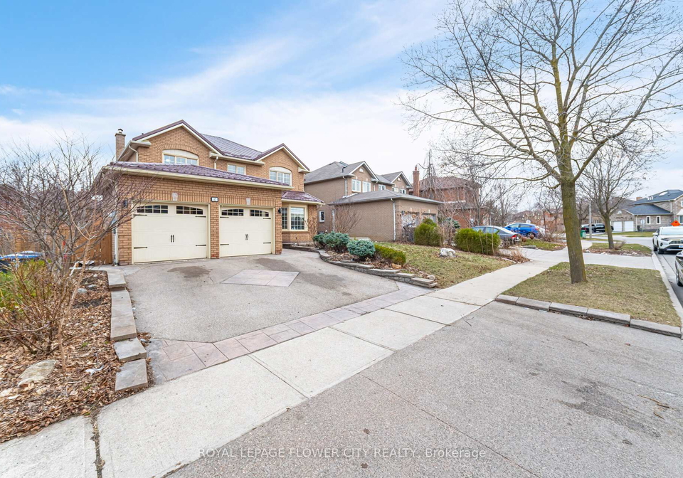 47-burgby-avenue-brampton-ontario-w13560788