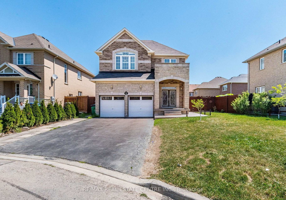 22-red-ash-court-brampton-ontario-w13560806