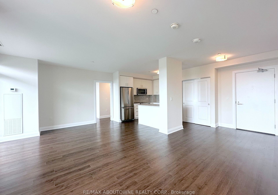 2333-taunton-road-oakville-ontario-w13560842