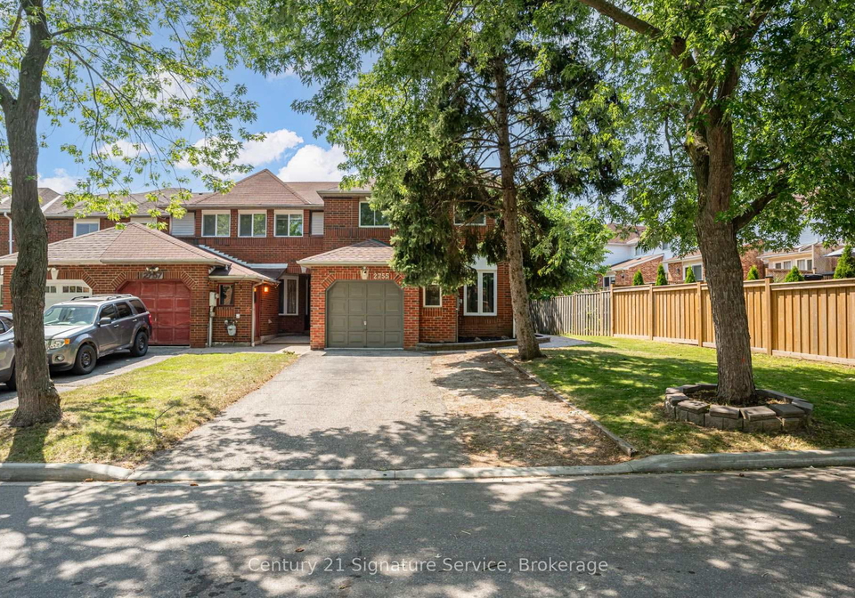 2755-lindholm-crescent-mississauga-ontario-w13561140