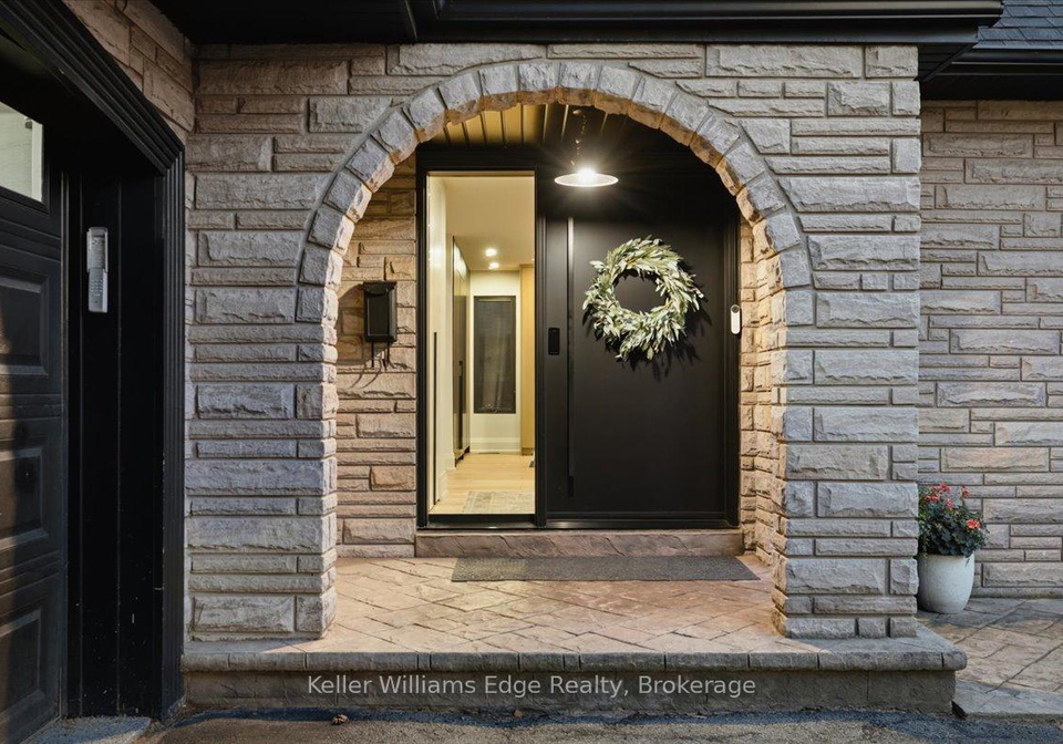 519-wicklow-road-burlington-ontario-w13561272