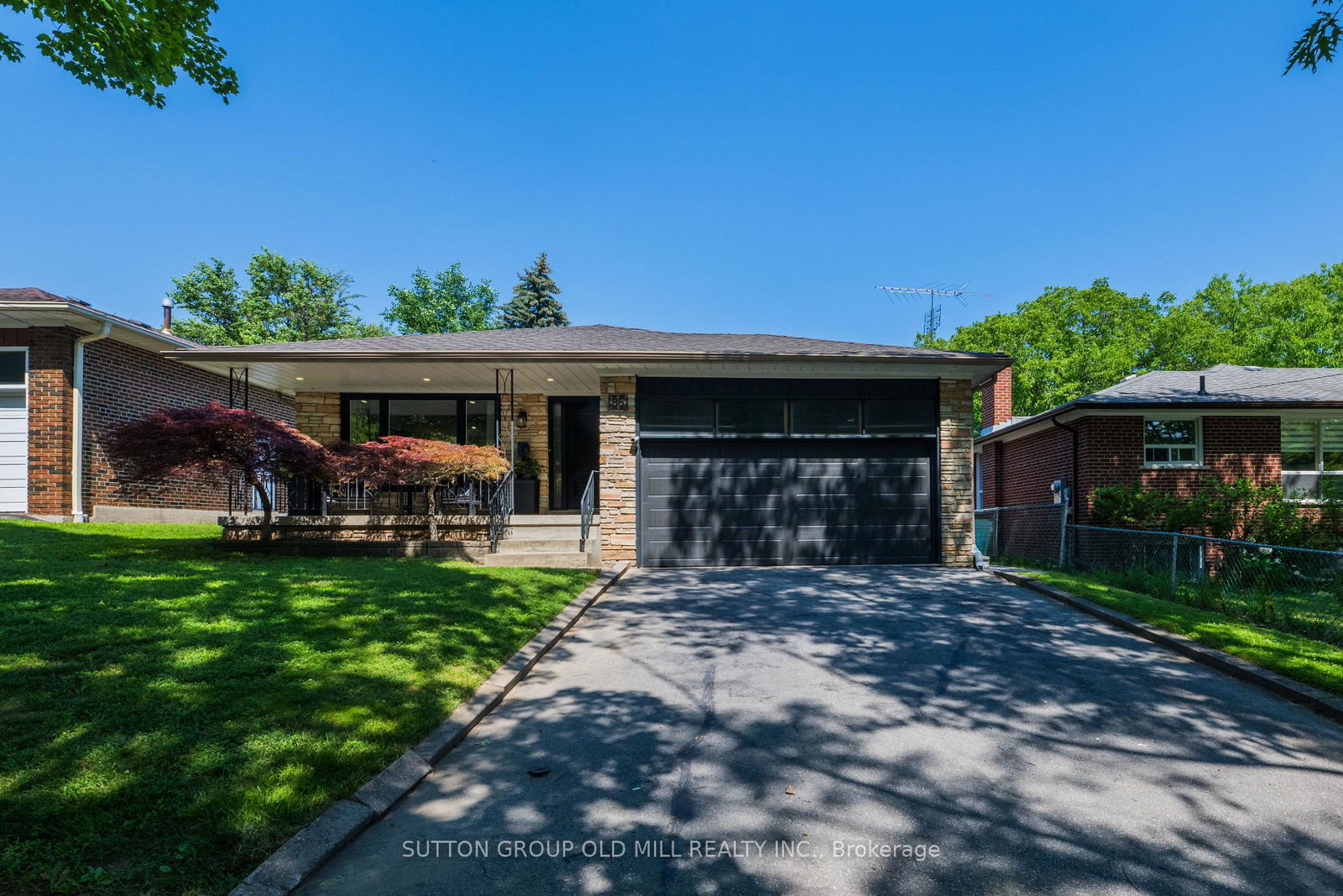 85-bonnyview-drive-toronto-etobicoke-ontario-w13561346