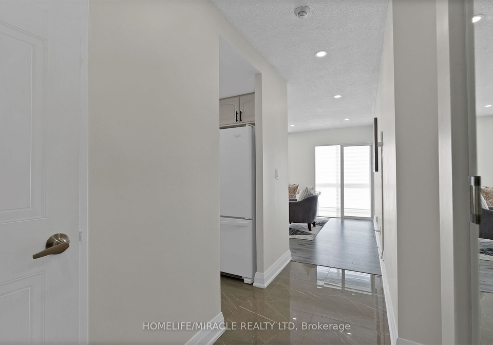 350-webb-drive-mississauga-ontario-w13561454
