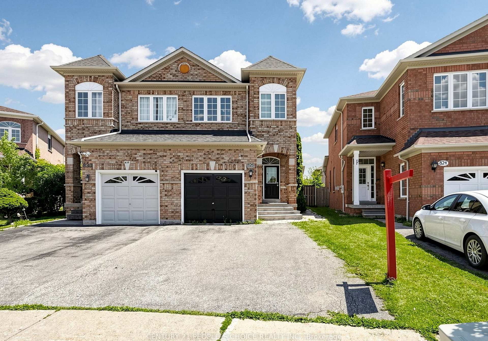 828-khan-crescent-mississauga-ontario-w13561596