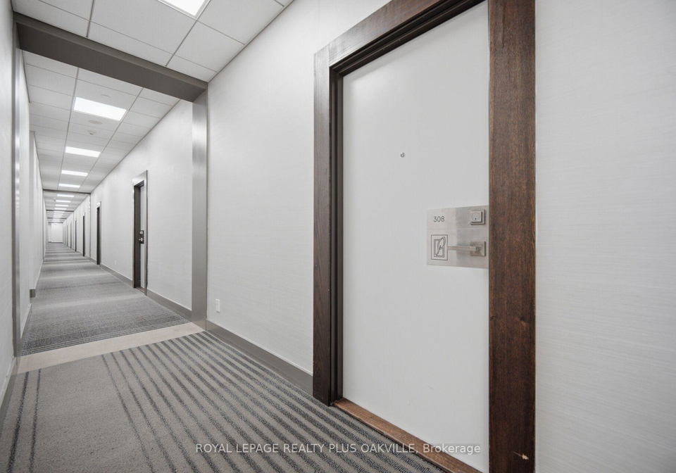 4011-brickstone-mews-mississauga-ontario-w13561654