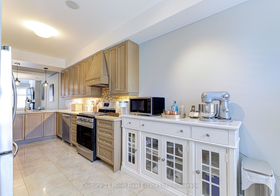 3202-epworth-crescent-oakville-ontario-w13561788