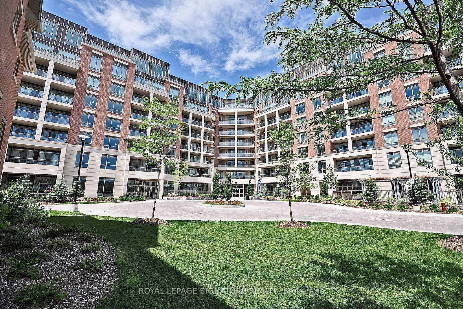 2480-prince-michael-drive-oakville-ontario-w13561792