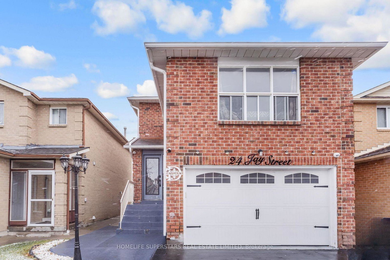24-jay-street-brampton-ontario-w13562016