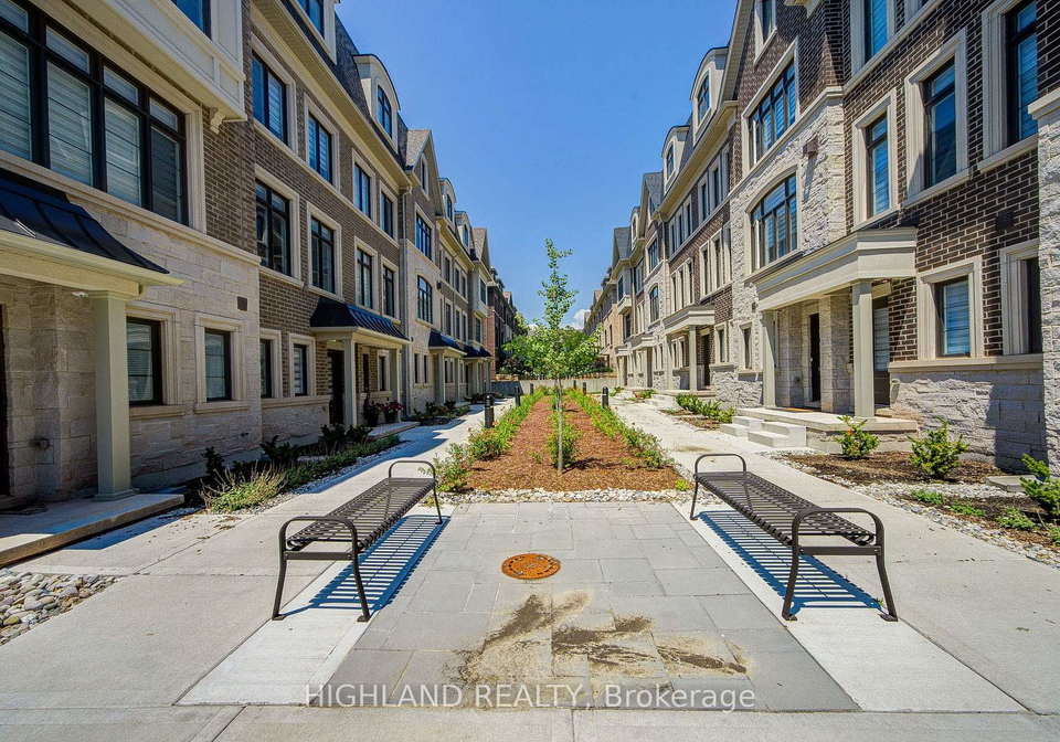 270-melody-common-oakville-ontario-w13562156