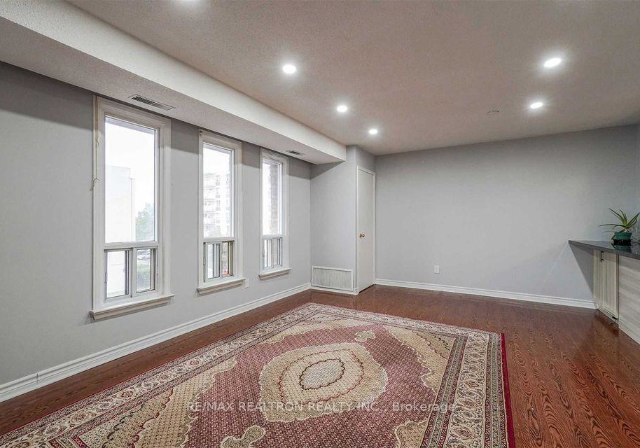 28-rexdale-boulevard-toronto-etobicoke-ontario-w13562164