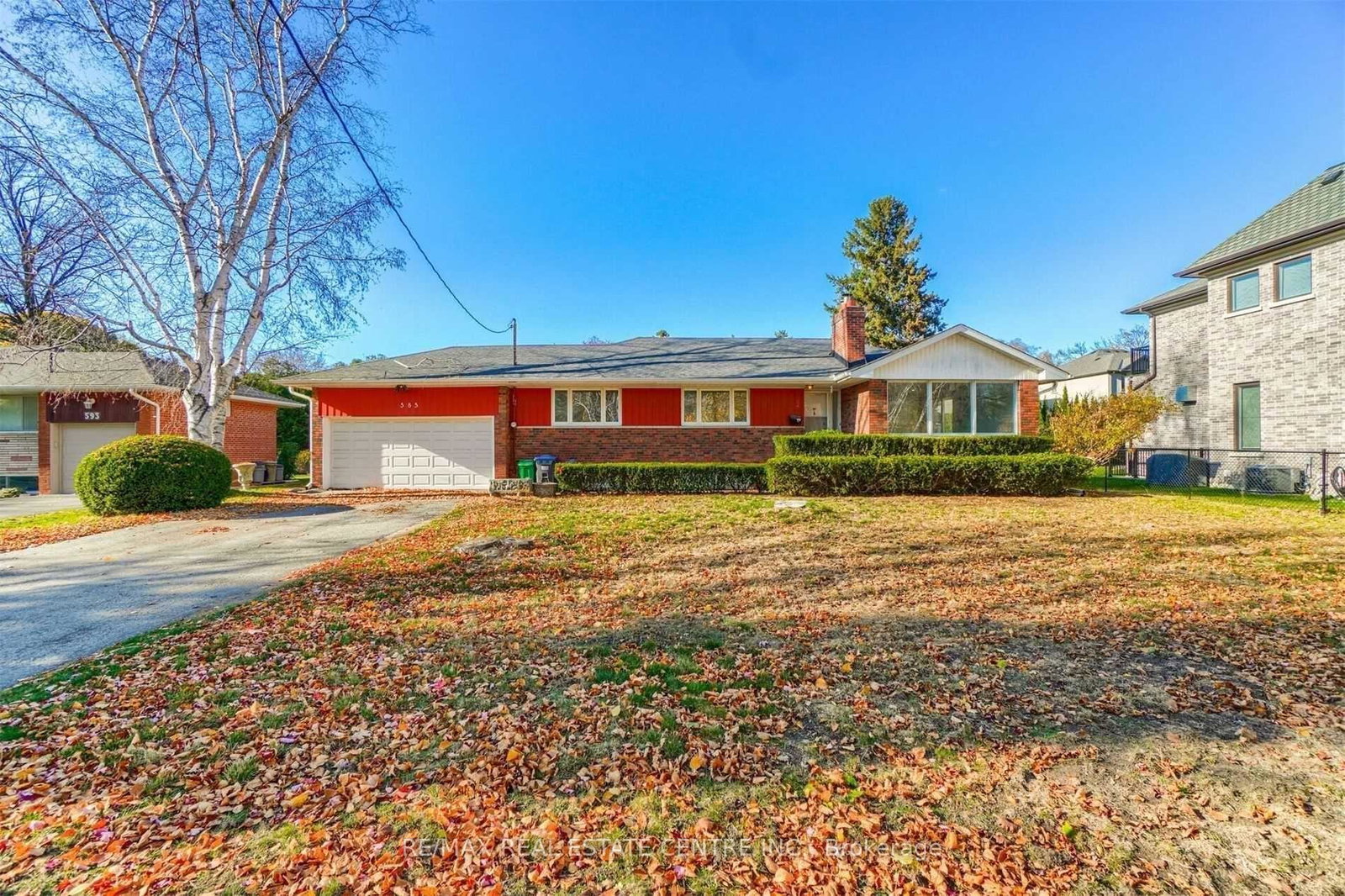 585-indian-road-n-mississauga-ontario-w13562344