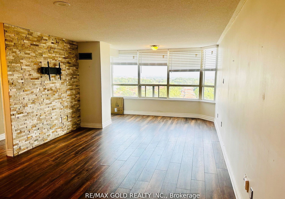 400-webb-drive-mississauga-ontario-w13562346