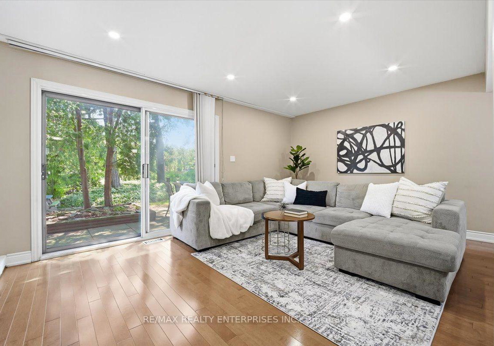 6855-glen-erin-drive-mississauga-ontario-w13562372