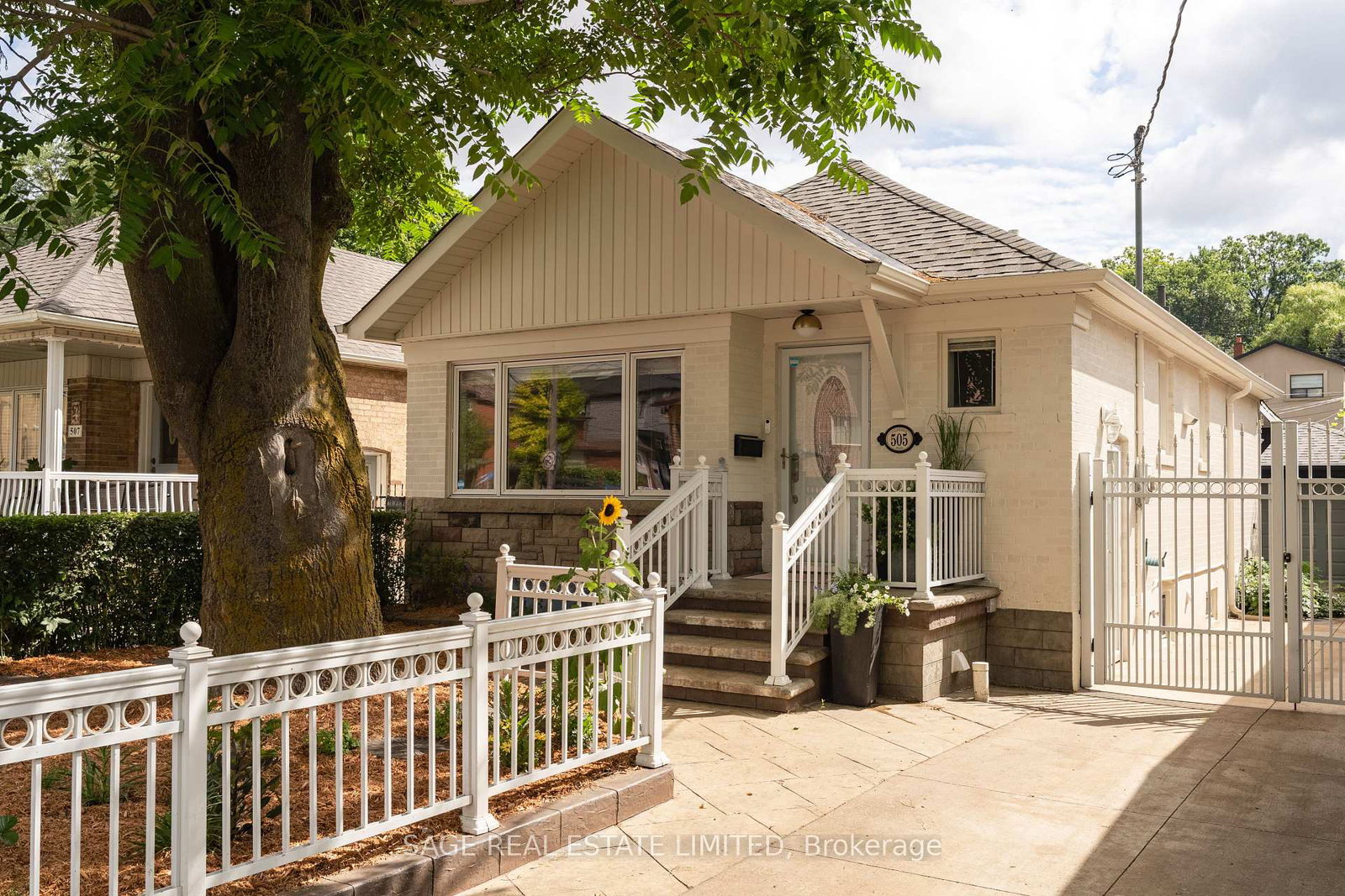 505-caledonia-road-toronto-toronto-ontario-w13562466