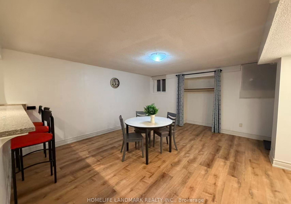 1133-kos-boulevard-mississauga-ontario-w13562606