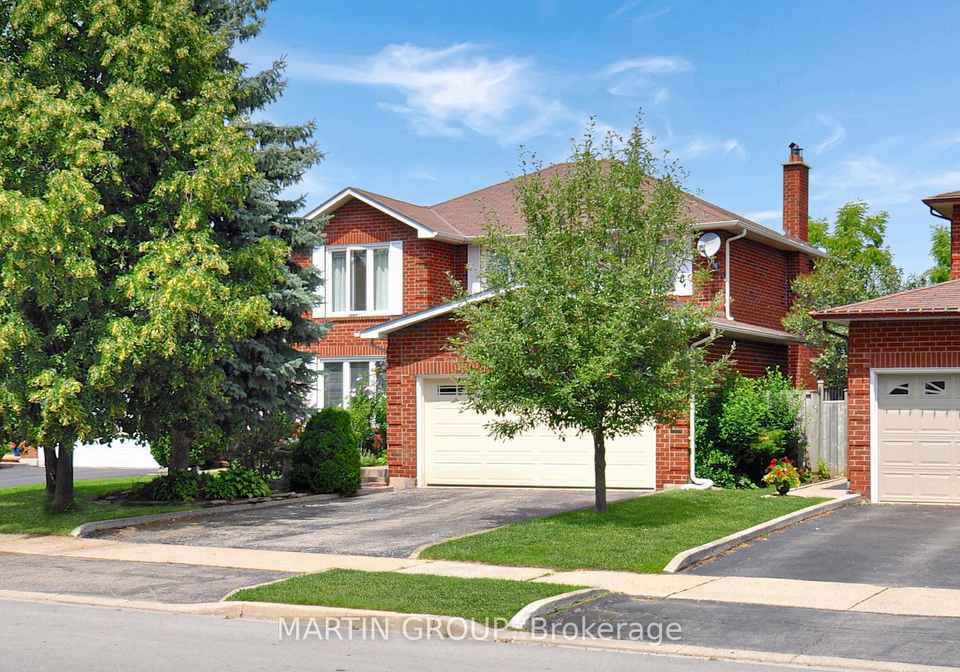 2083-pen-street-oakville-ontario-w13562800