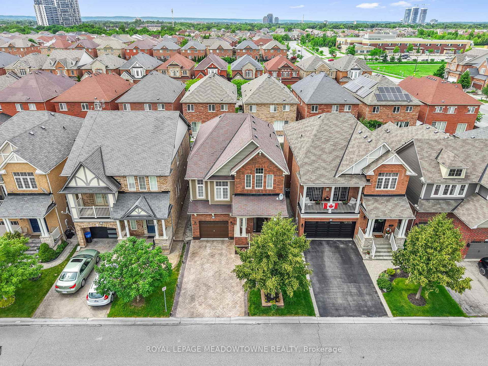 589-bartleman-terrace-milton-ontario-w13562890